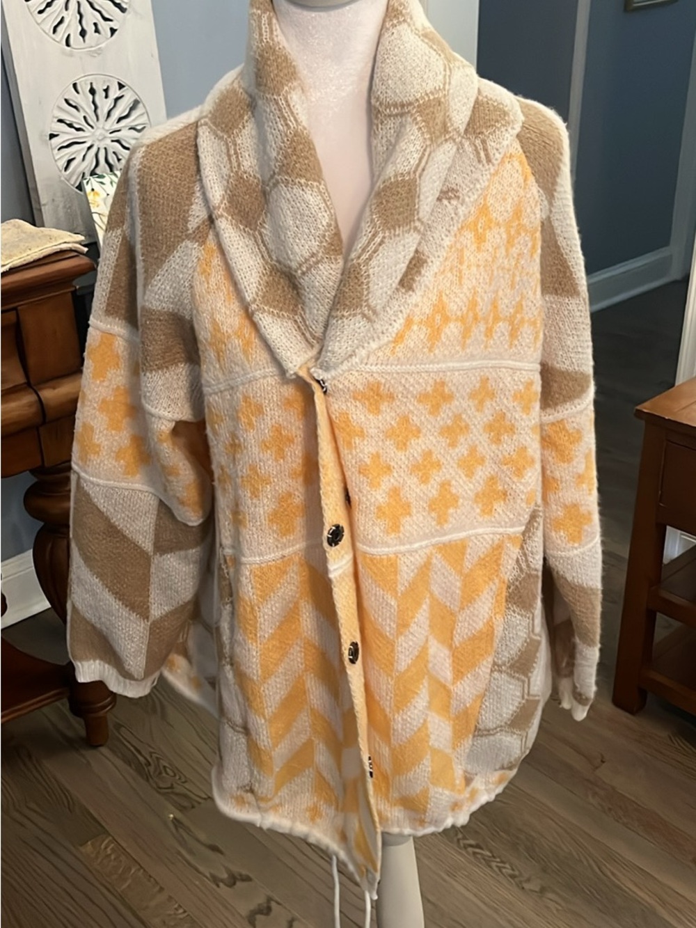 Shawl-Collar Patterned Knit Cardigan - Cream, Tan & Yellow